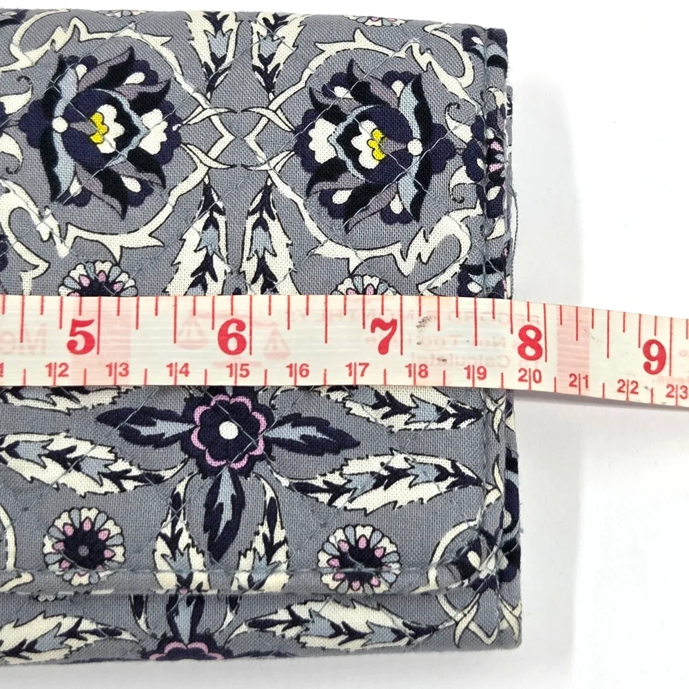 Vera Bradley Plaza Tile Floral Geometric RFID Large Tab Wallet Spring 2021 NWOT - Picture 15 of 16